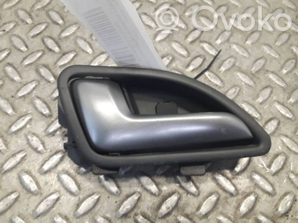 KIA Rio Manecilla interna puerta delantera 