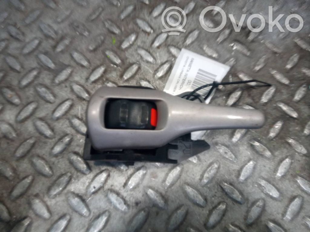 Toyota Urban Cruiser XP110 Manecilla interna puerta trasera 
