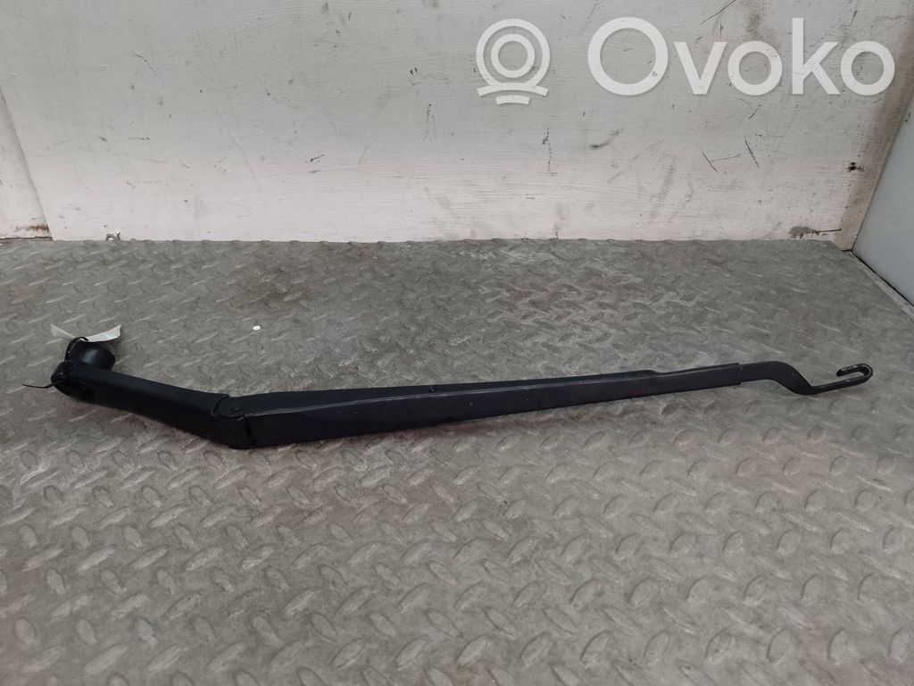 Hyundai i30 Wischerarm vorne 