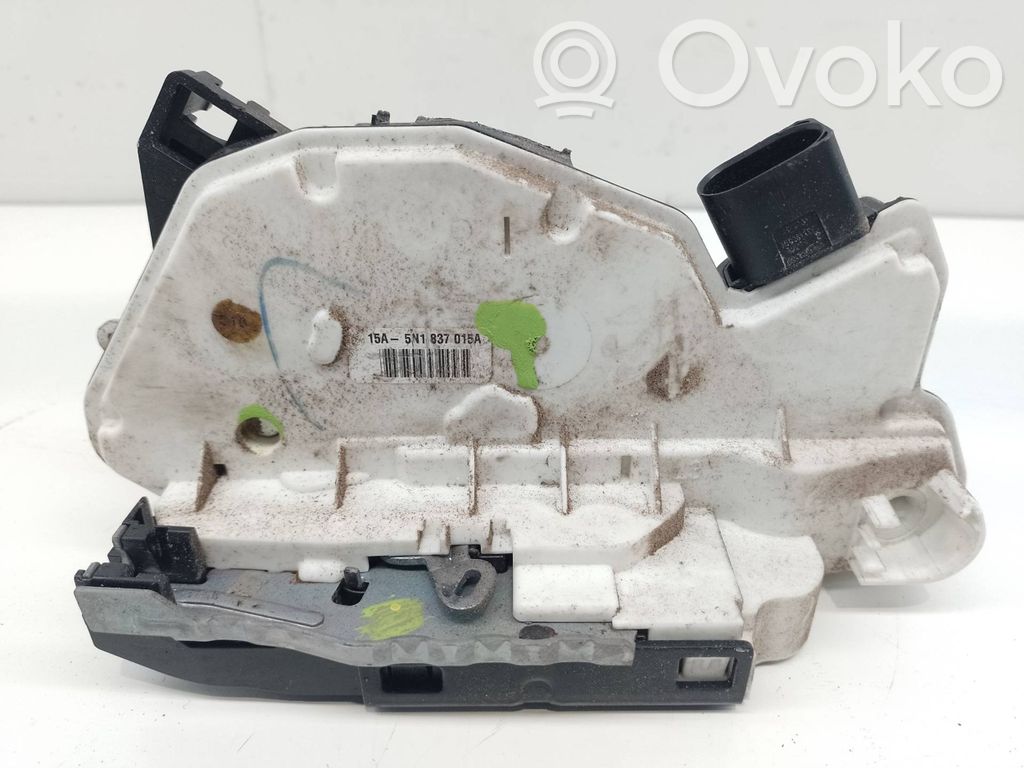 Etuoven lukko   5N1837015A