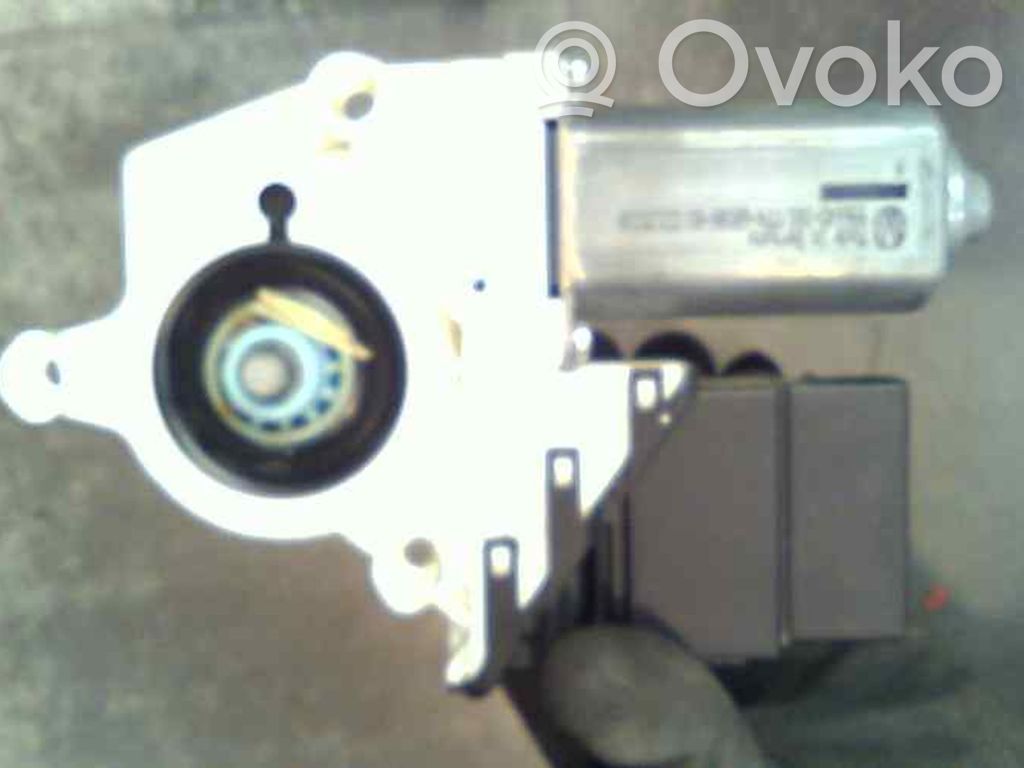 Skoda Octavia Mk2 (1Z) Mechanizm podnoszenia szyby tylnej bez silnika 
