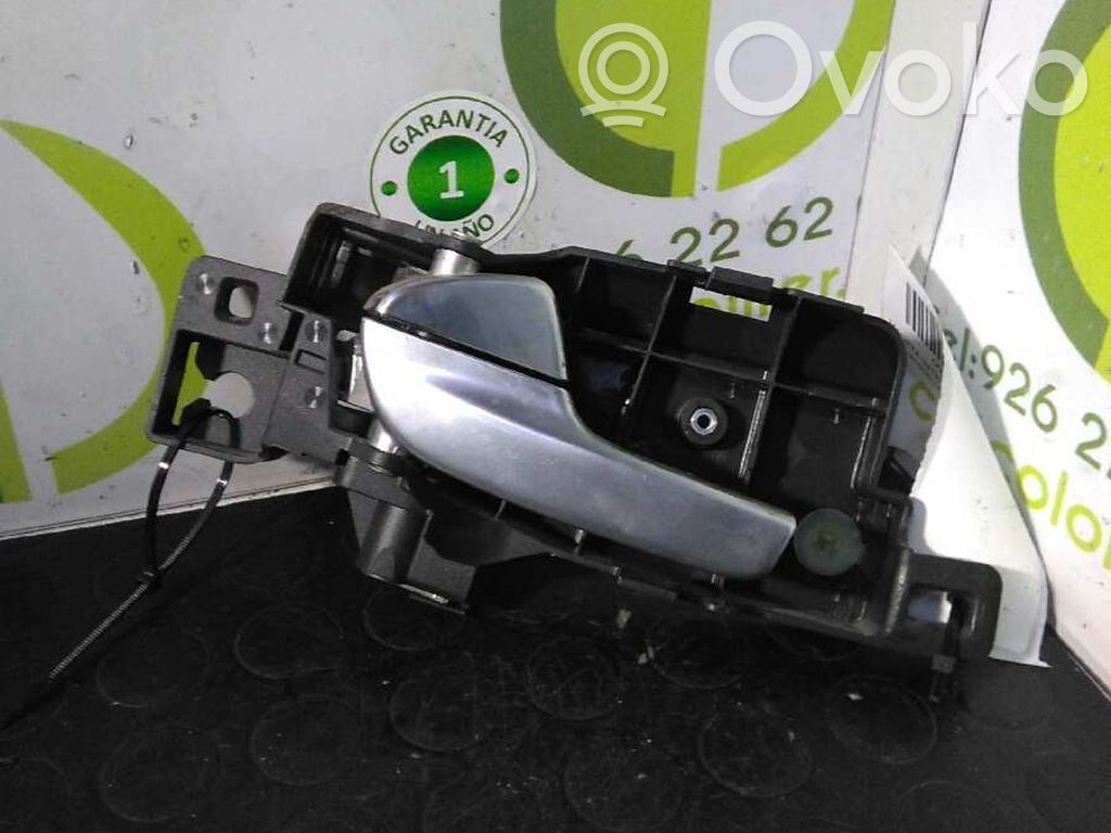 Manecilla interna puerta trasera
