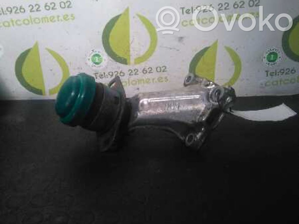 Soporte de montaje del motor