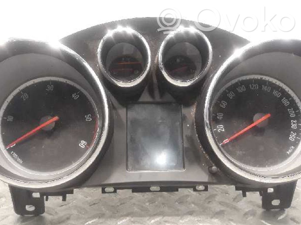Opel Astra H Tachimetro (quadro strumenti) 