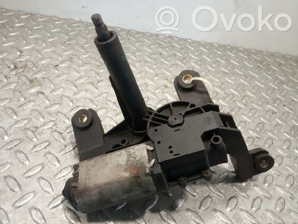 Opel Astra G Silniczek wycieraczki szyby tylnej 