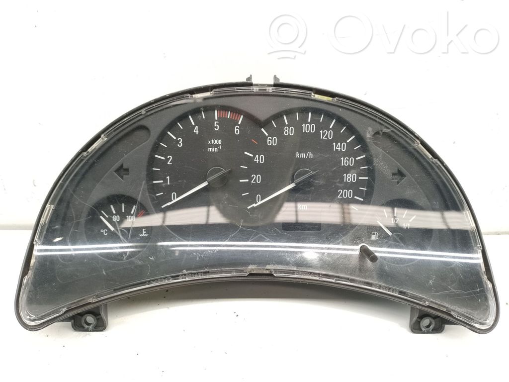 Opel Corsa C Speedometer (instrument cluster) 