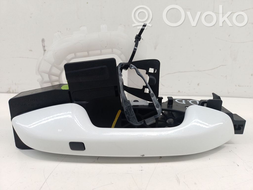 KIA Xceed Manecilla externa puerta delantera 