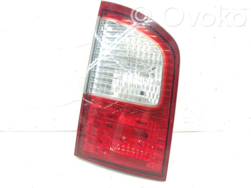 SsangYong Kyron Takaluukun takavalot 