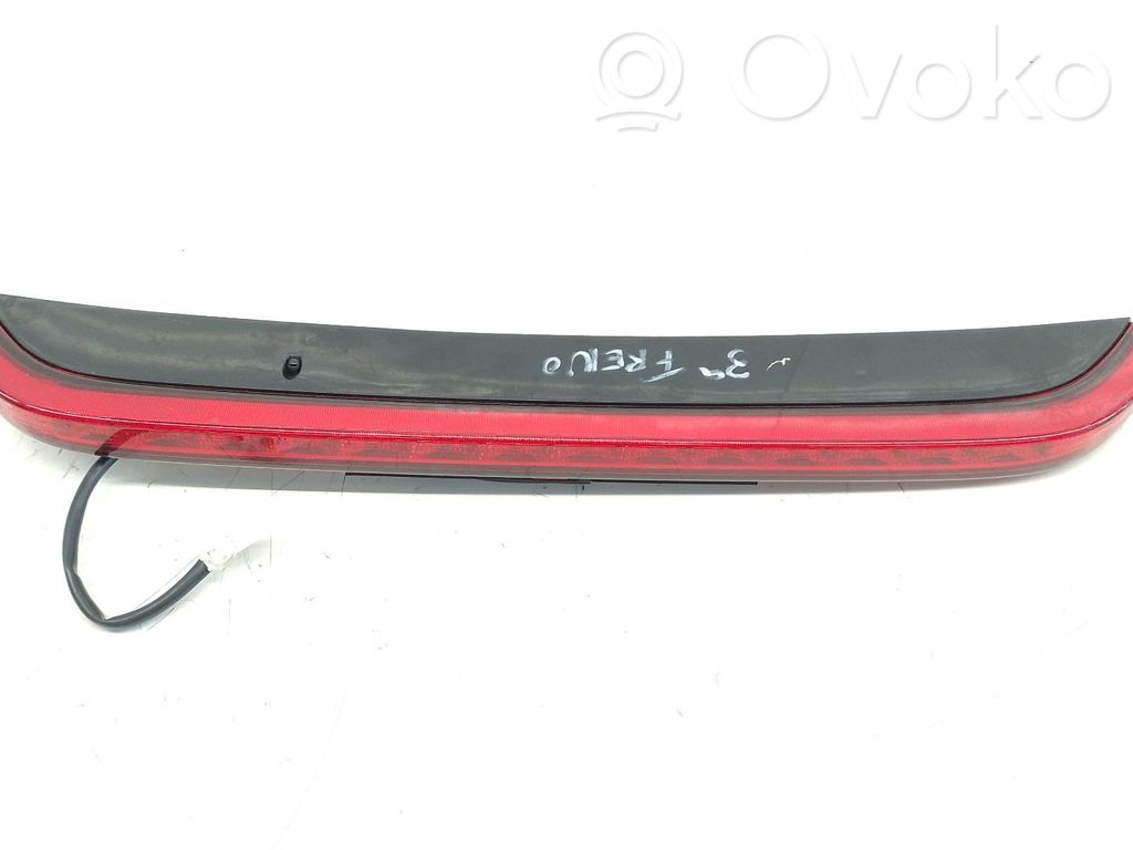KIA Ceed Third/center stoplight 