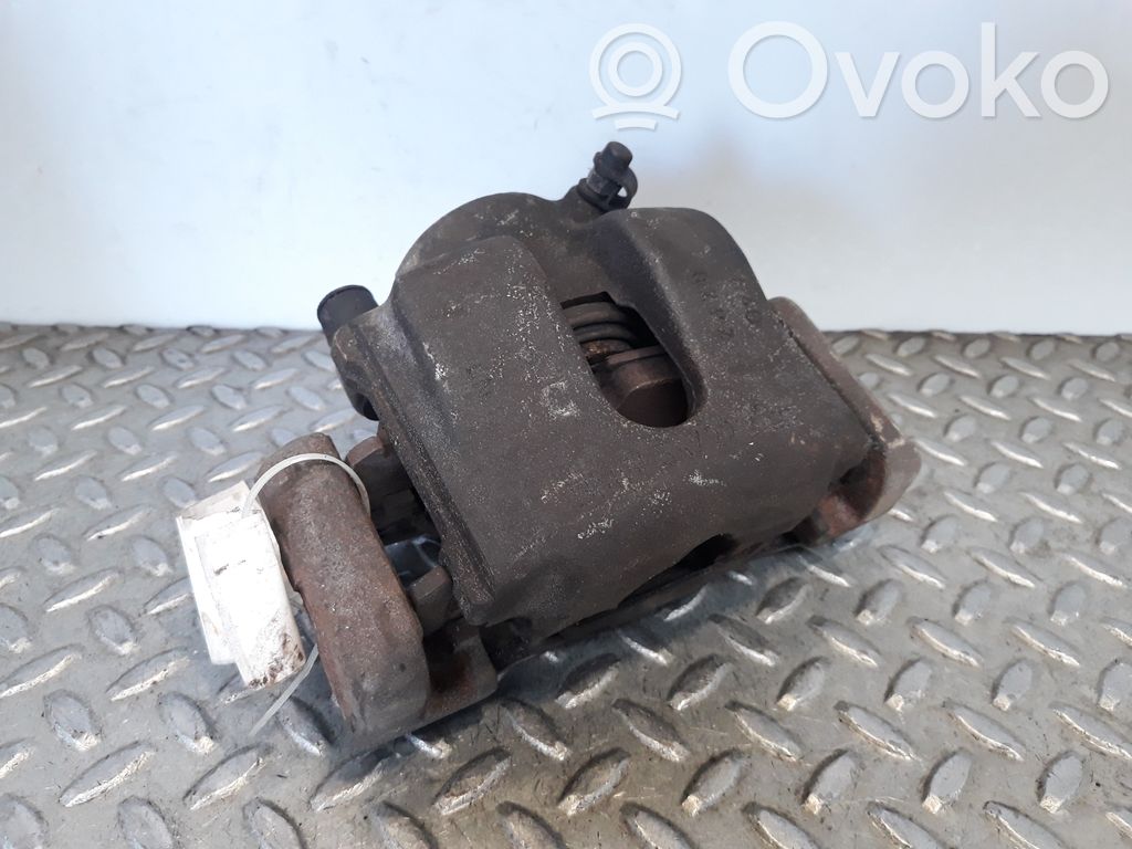 Caliper de freno delantero