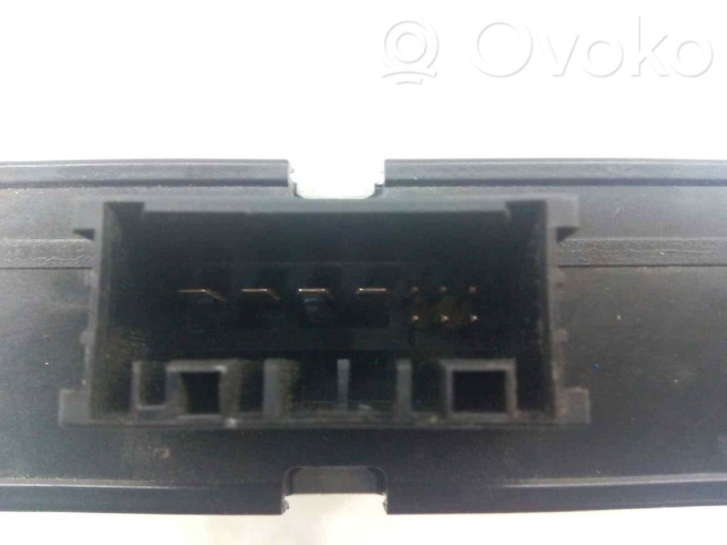 Unidad de control/módulo del motor   6142912708802,8ES00947920,DC9127088021