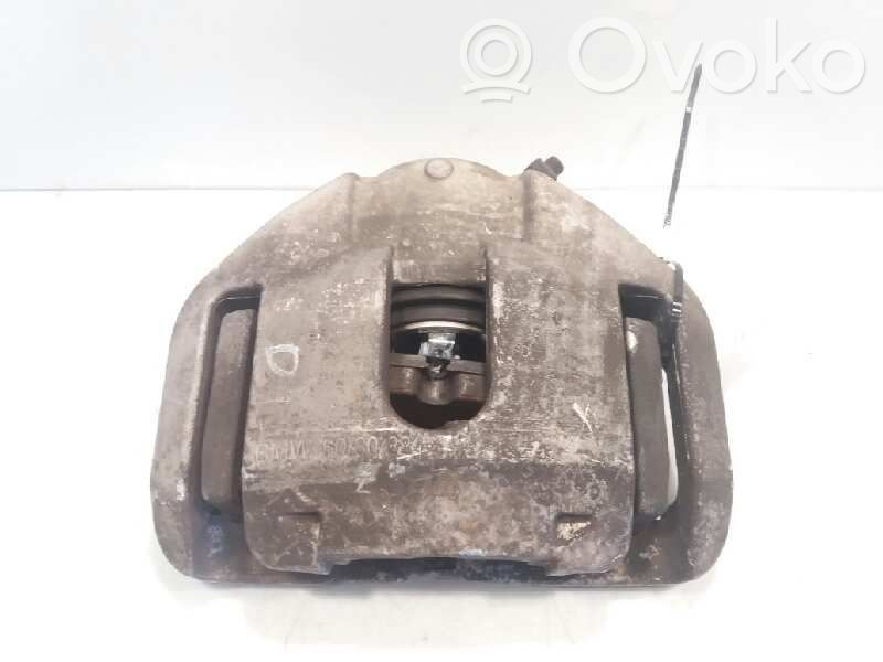 Caliper de freno delantero