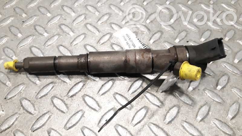 Inyector de combustible   0445110028,2354000