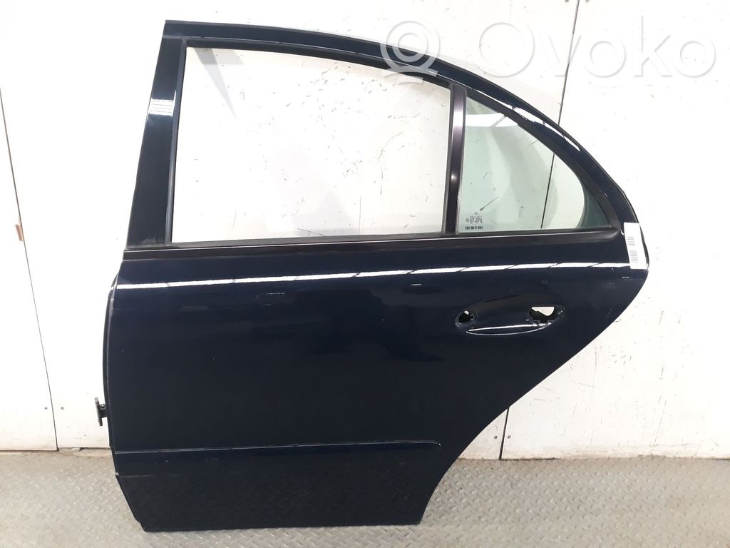 Mercedes-Benz E W211 Porte arrière