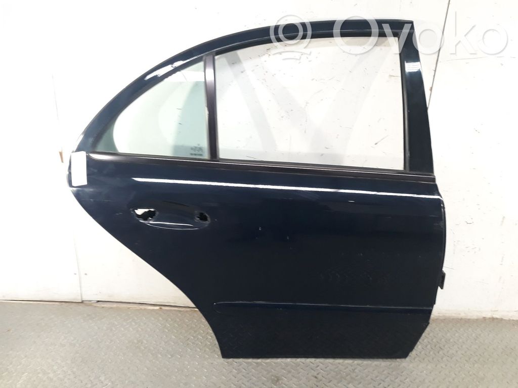 Mercedes-Benz E W211 Porte arrière