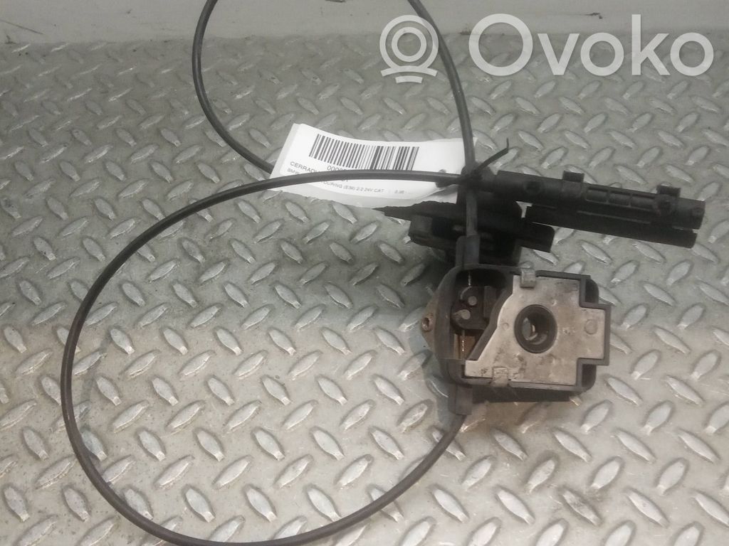 Tie down hook / loop
