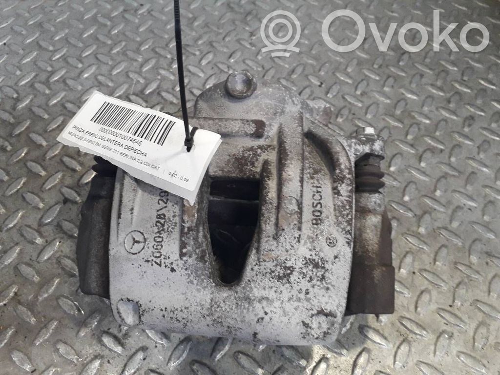Mercedes-Benz E W211 Pinza del freno anteriore