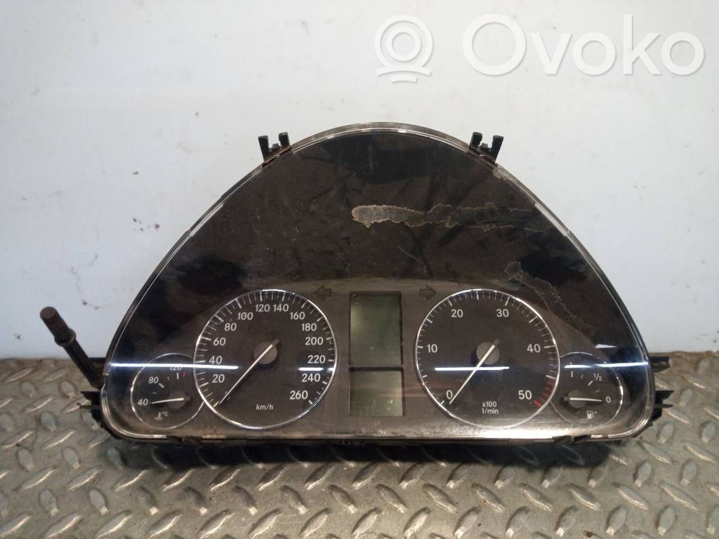 Mercedes-Benz C W203 Tachimetro (quadro strumenti)