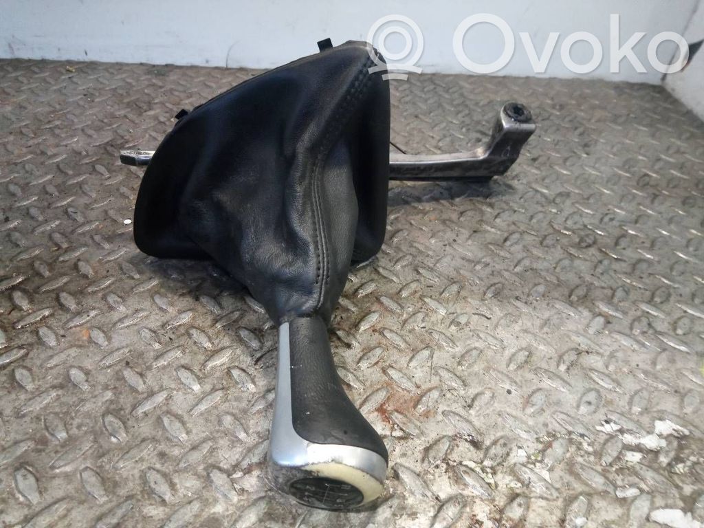 Bloc semnalizator și ștergător parbriz   529067