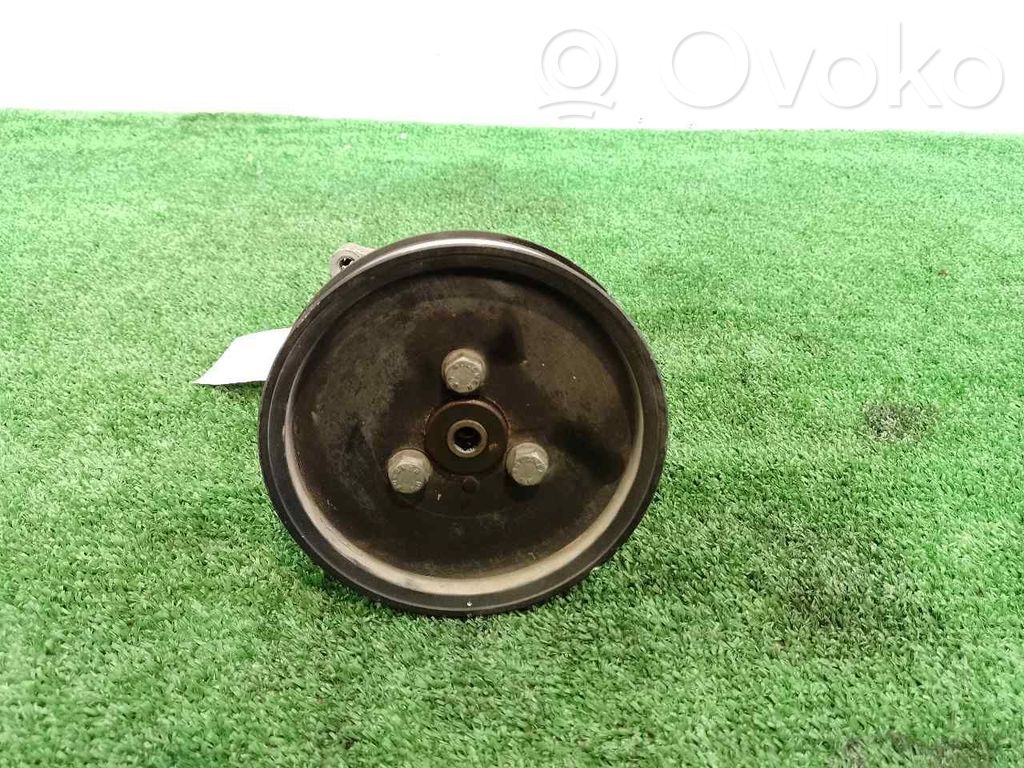 BMW 3 E36 Ohjaustehostimen pumppu 