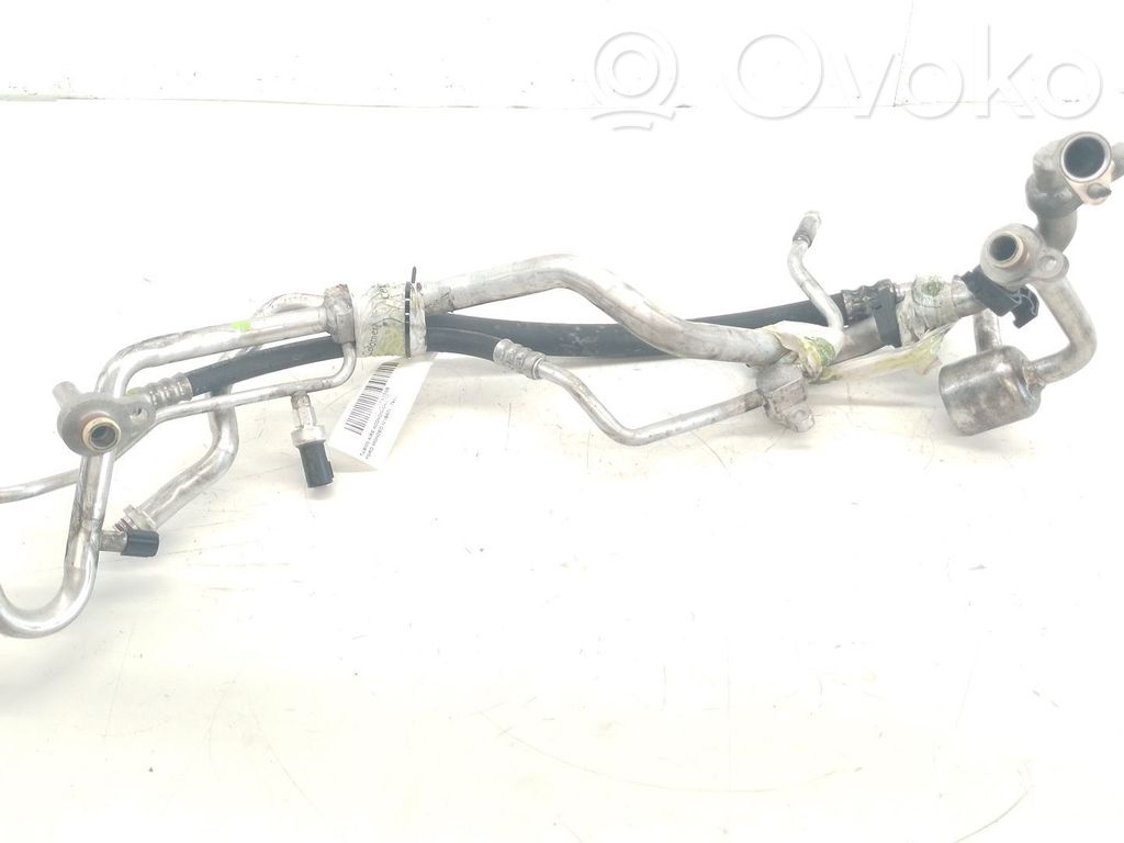 Ford Mondeo MK IV Ilmastointilaitteen putki (A/C) 