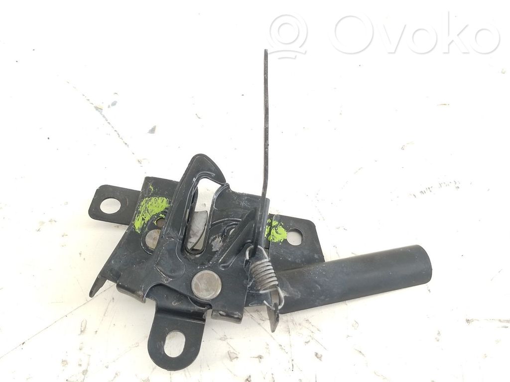 Subaru Forester SH Tie down hook / loop 