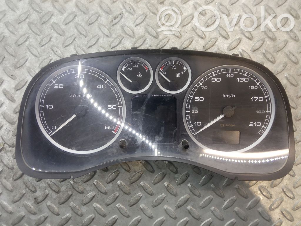 Peugeot 307 Nopeusmittari (mittaristo) 