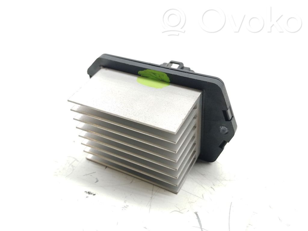 Suzuki SX4 Motor aerotermă/rezistor ventilator 