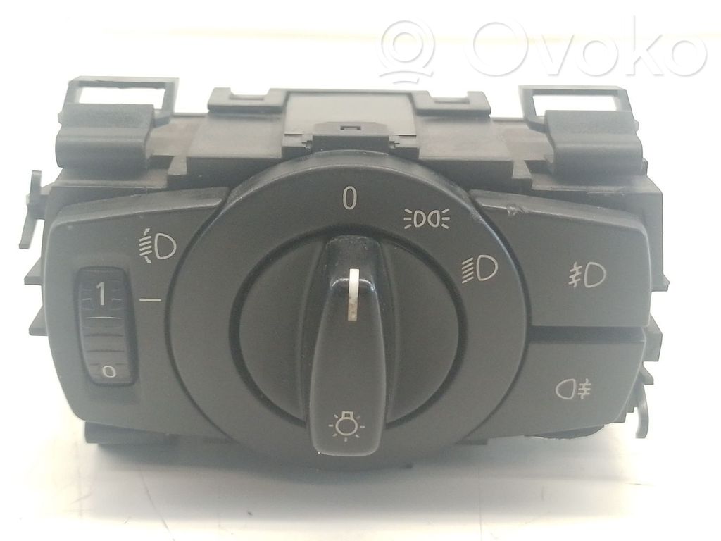 BMW 1 E81 E87 Comutator lumini bord 