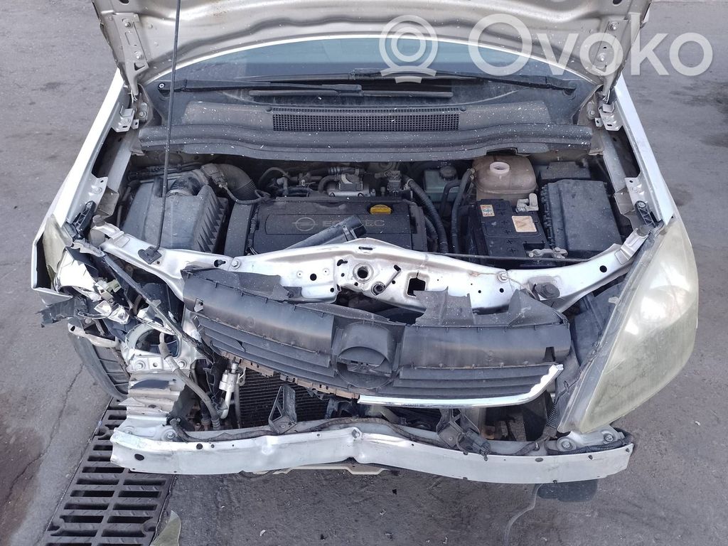 Opel Zafira B Motor 