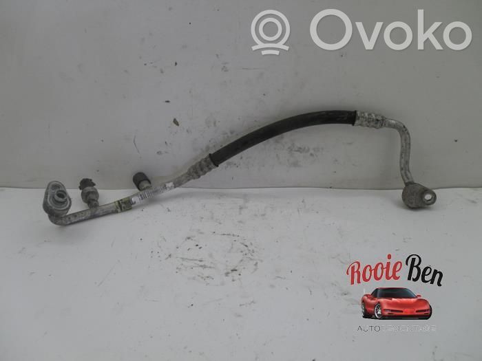Ilmastointilaitteen putki (A/C)   P05058229AB,05058229AB