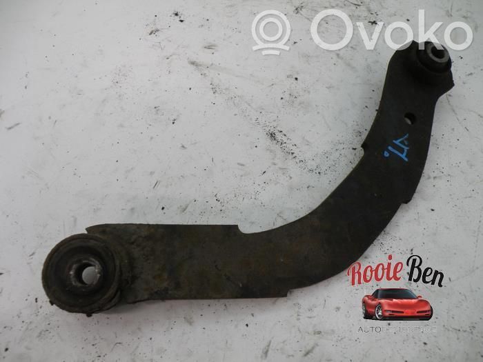 Rear control arm   05105271D