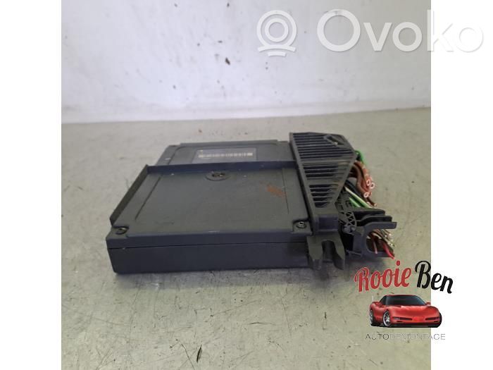 Chrysler Crossfire Central body control module 