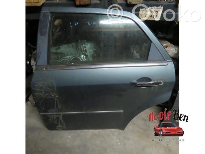 Puerta trasera   68054991AA,04816681AB,68056515AA,68056515AB