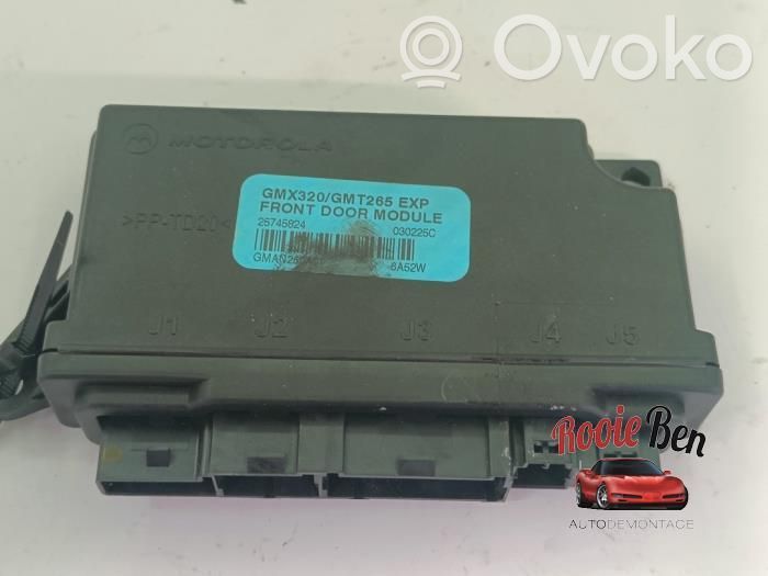 Cadillac CTS Door central lock control unit/module 