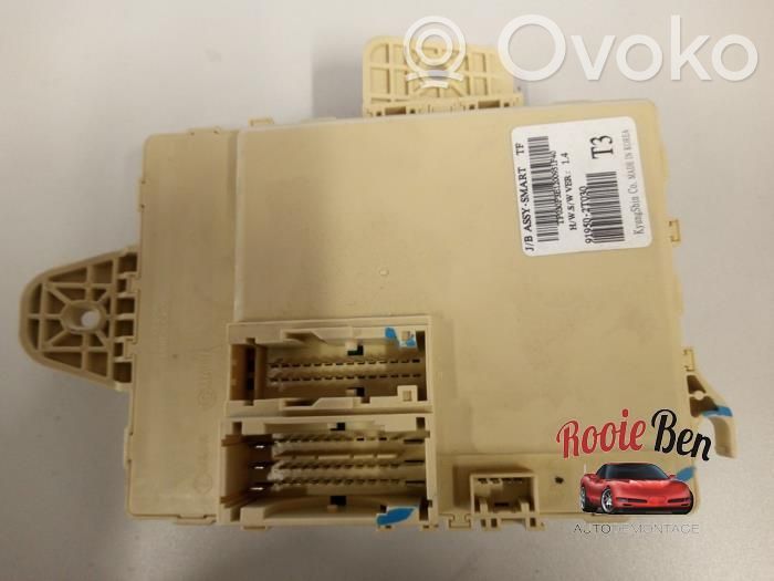 KIA Optima Fuse box set 
