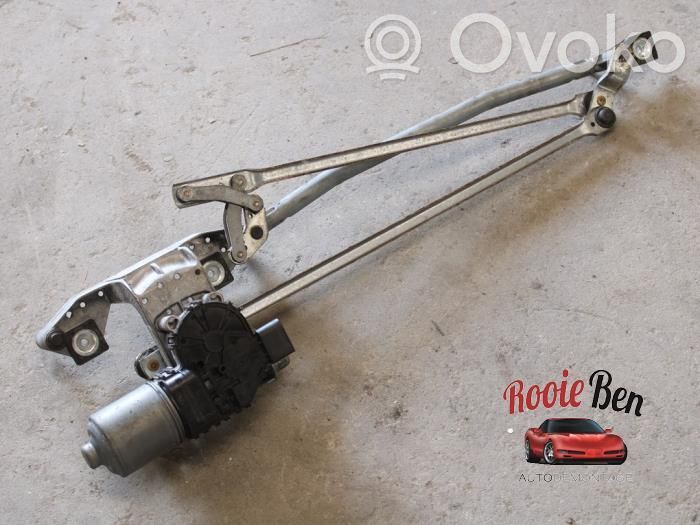 Ford C-MAX I Front wiper linkage and motor 