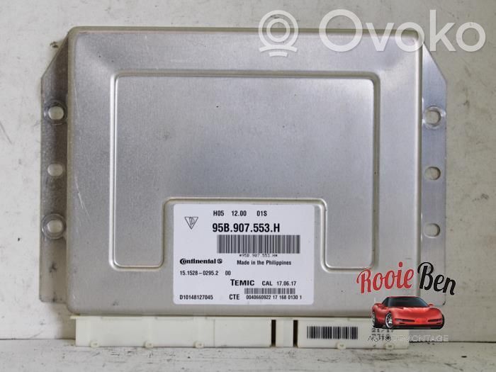 Porsche Macan (95B) Suspension control unit/module 