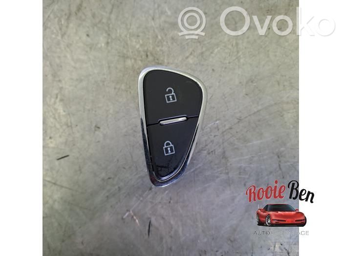 Central locking switch button   13363826,10096074