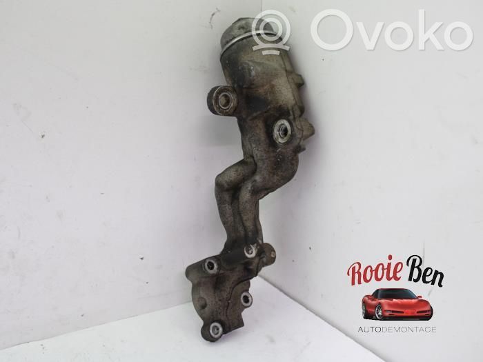 Cadillac SRX Mocowanie / uchwyt filtra oleju 
