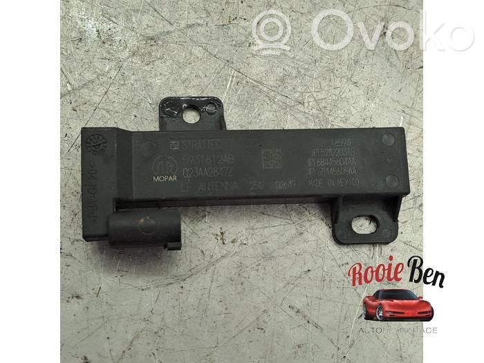 Dodge RAM 1500 DS Antena systemu bezkluczykowego 