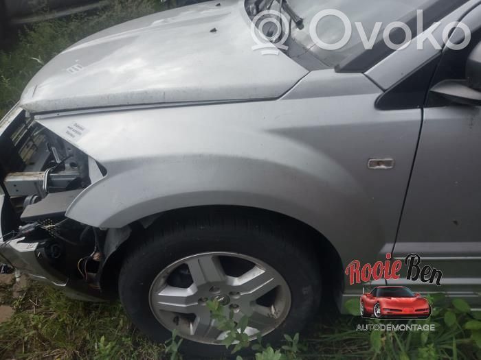 Dodge Caliber Sparnas 