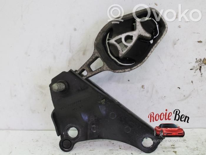 Engine mount bracket   9653634080C