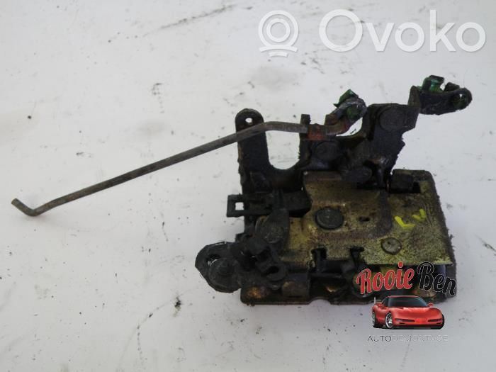 Dodge VAN B100 Serratura portiera anteriore 