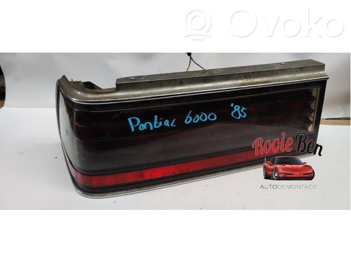 Pontiac 6000 Luci posteriori 