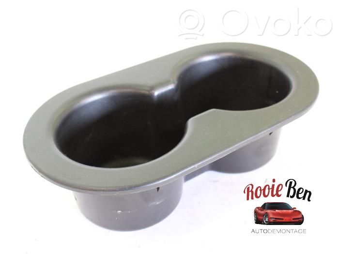 Dodge RAM 1500 DS Cup holder front 