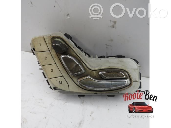 Mercedes-Benz C W205 Interruptor de control del asiento 