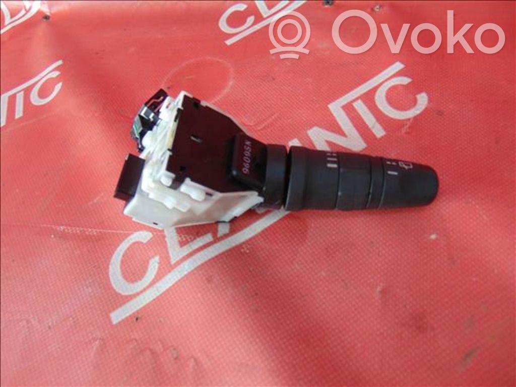 Headlight wiper switch   NI0062129392