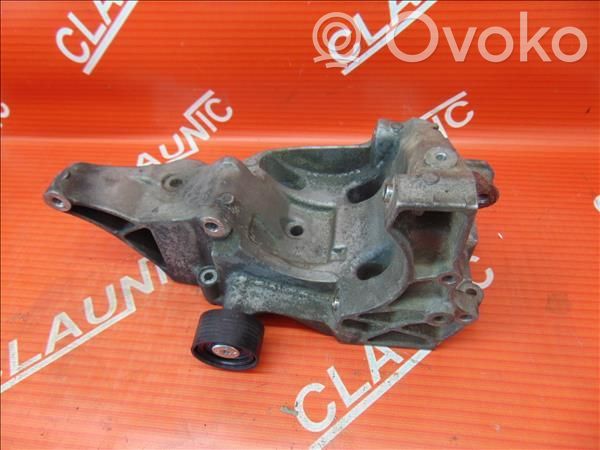 Ģeneratora stiprinājums   BMW0112221785