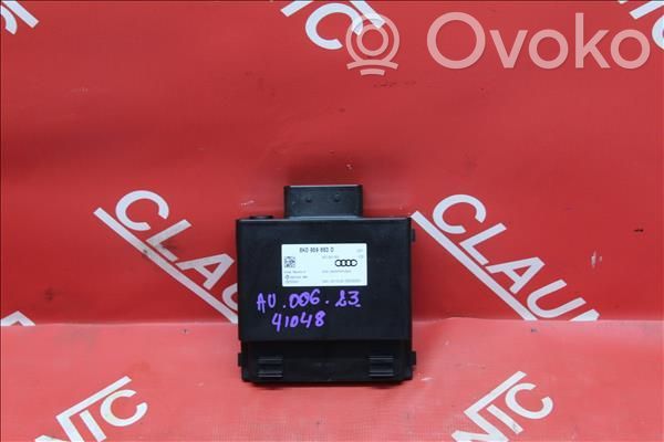 Inversor/convertidor de voltaje   8K0959663D